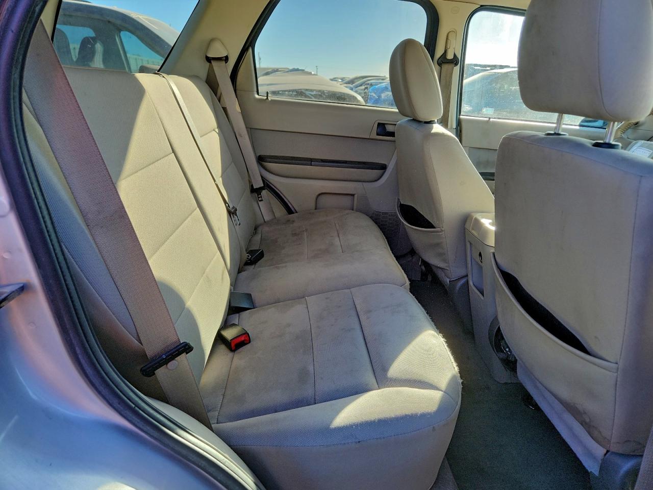 2011 FORD ESCAPE XLT photo 19