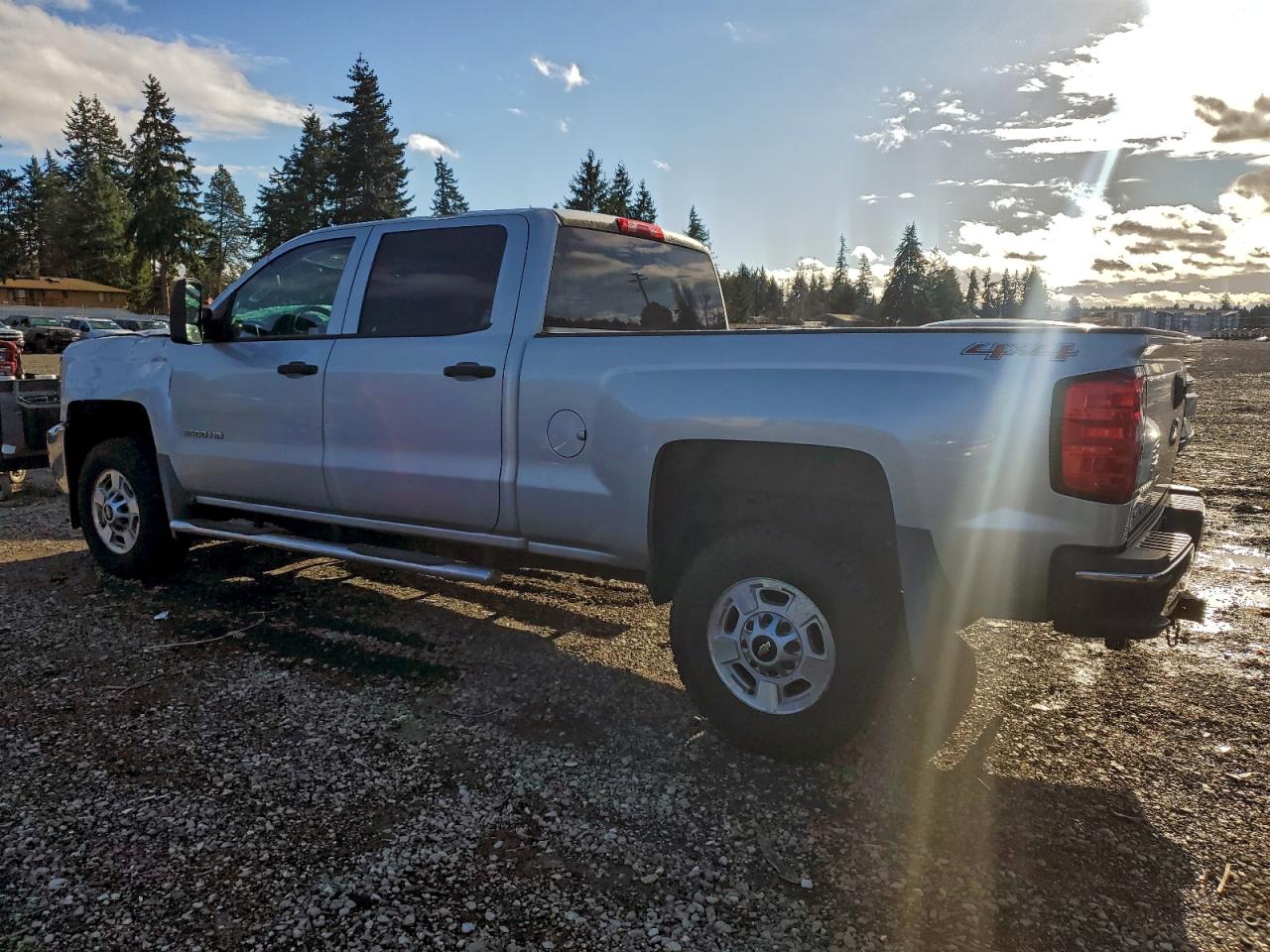 2015 CHEVROLET SILVERADO K2500 HEAVY DUTY LT photo 4