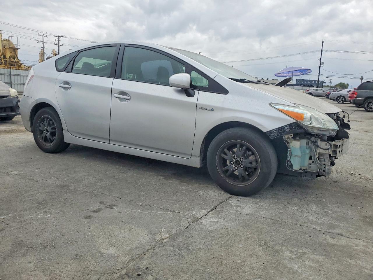 2010 TOYOTA PRIUS photo 4