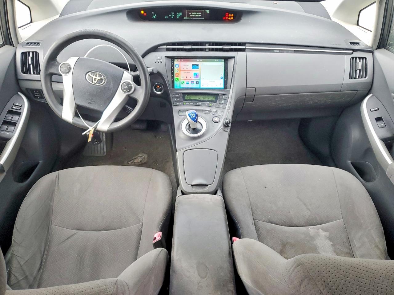 2010 TOYOTA PRIUS photo 8