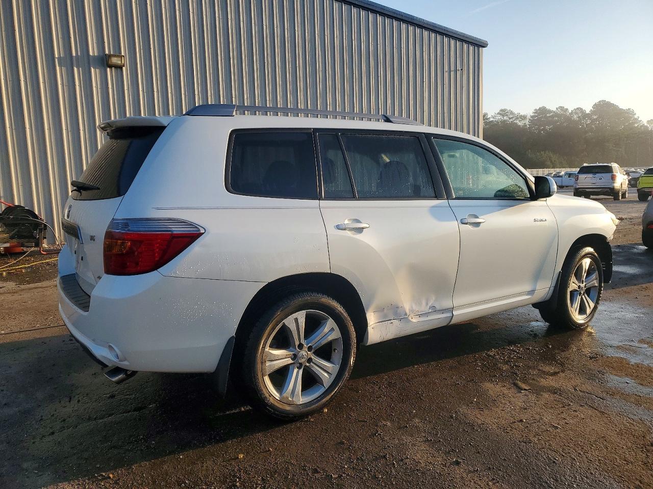 2008 TOYOTA HIGHLANDER SPORT photo 3