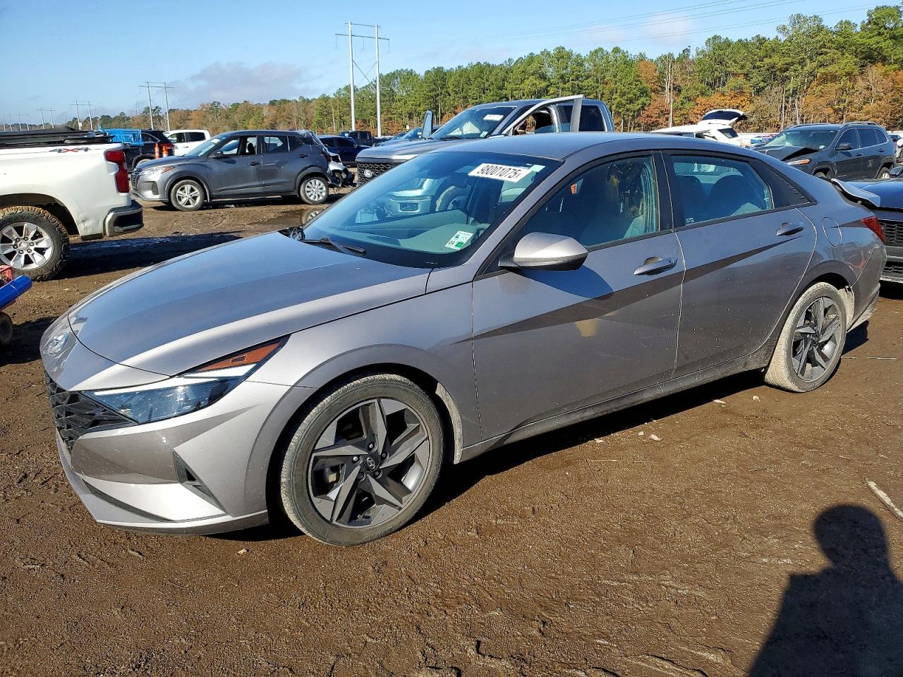 2023 HYUNDAI ELANTRA