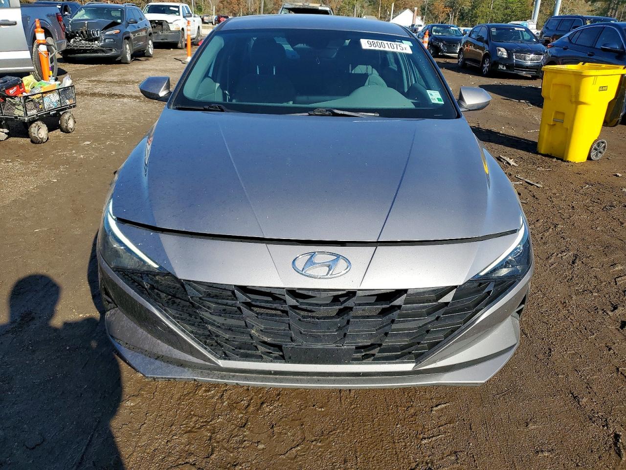2023 HYUNDAI ELANTRA SEL photo 5