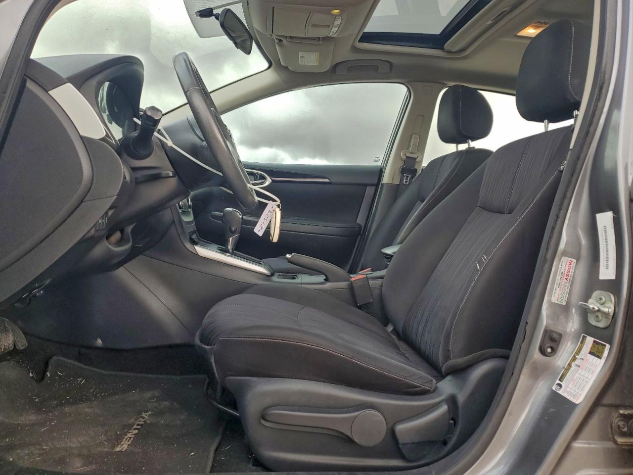 2017 NISSAN SENTRA S photo 13