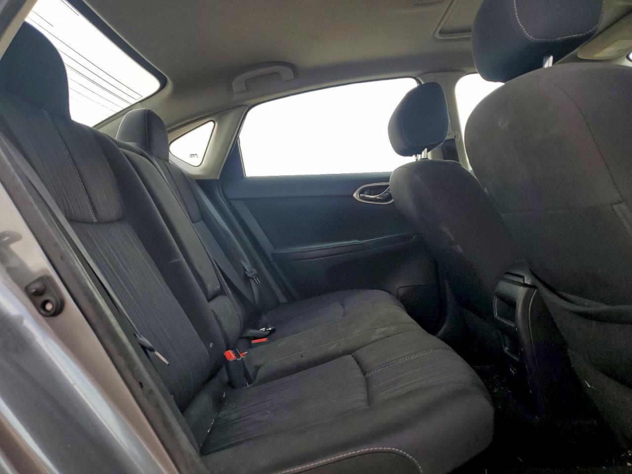 2017 NISSAN SENTRA S photo 19