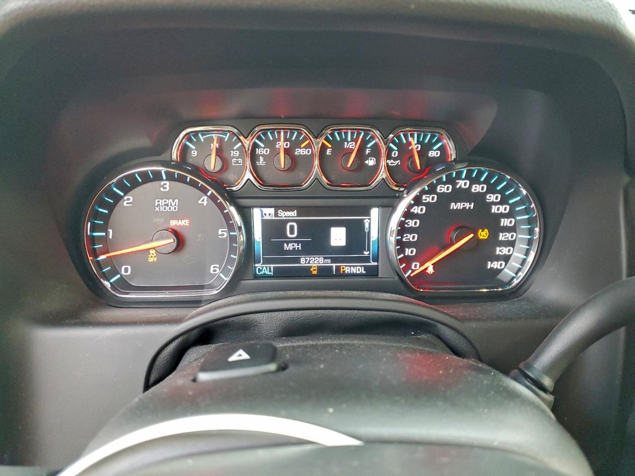 2018 CHEVROLET SUBURBAN C1500 LT photo 17