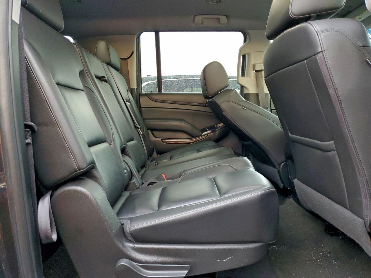 2018 CHEVROLET SUBURBAN C1500 LT photo 21