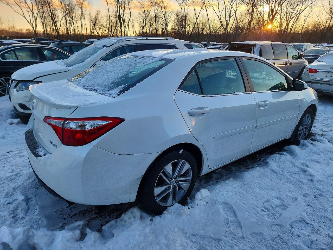 2014 TOYOTA COROLLA ECO photo 3