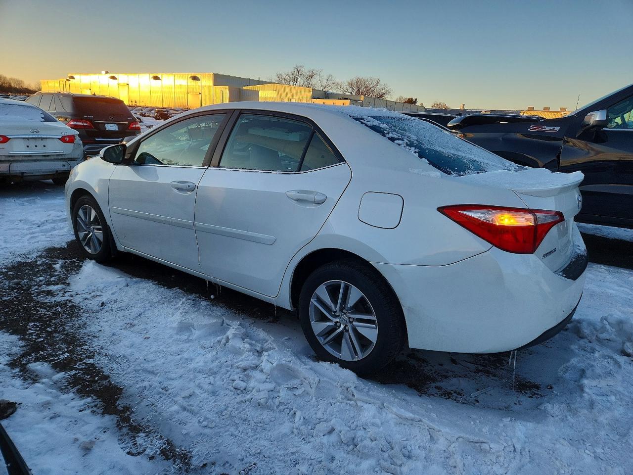 2014 TOYOTA COROLLA ECO photo 2