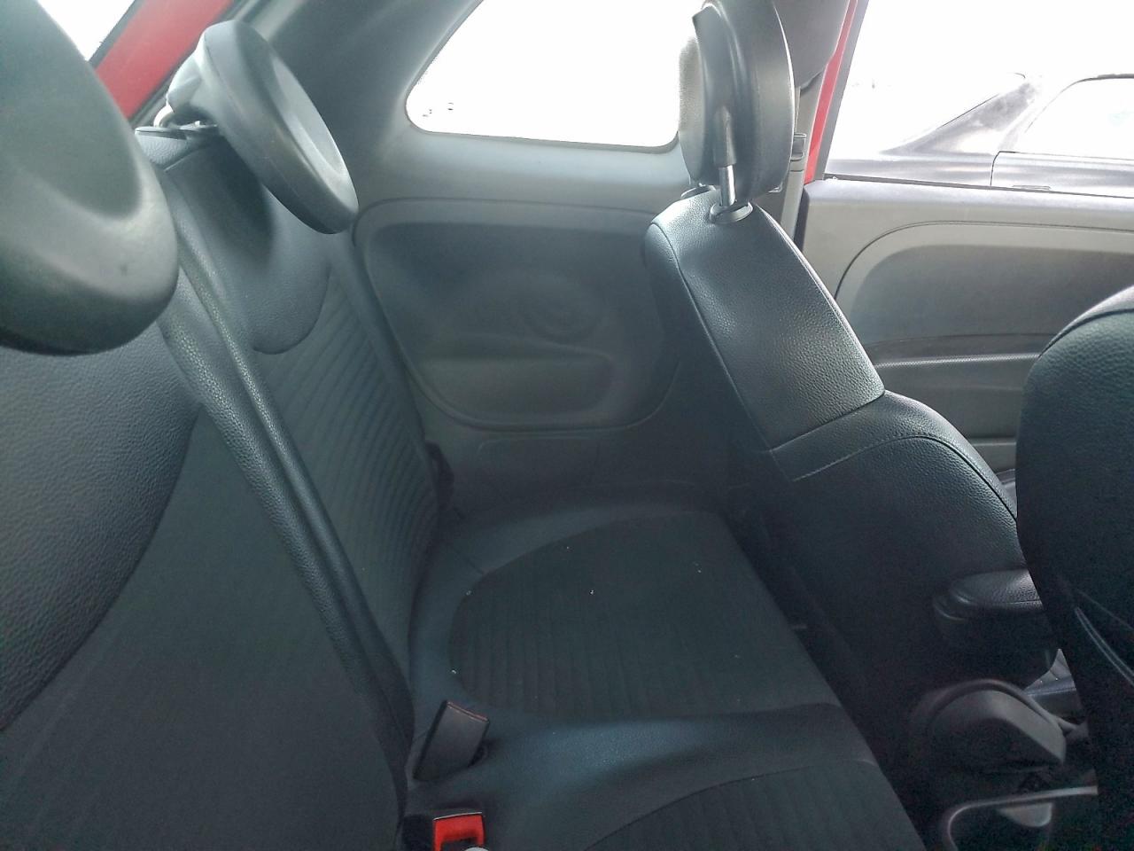 2016 FIAT 500 SPORT photo 10