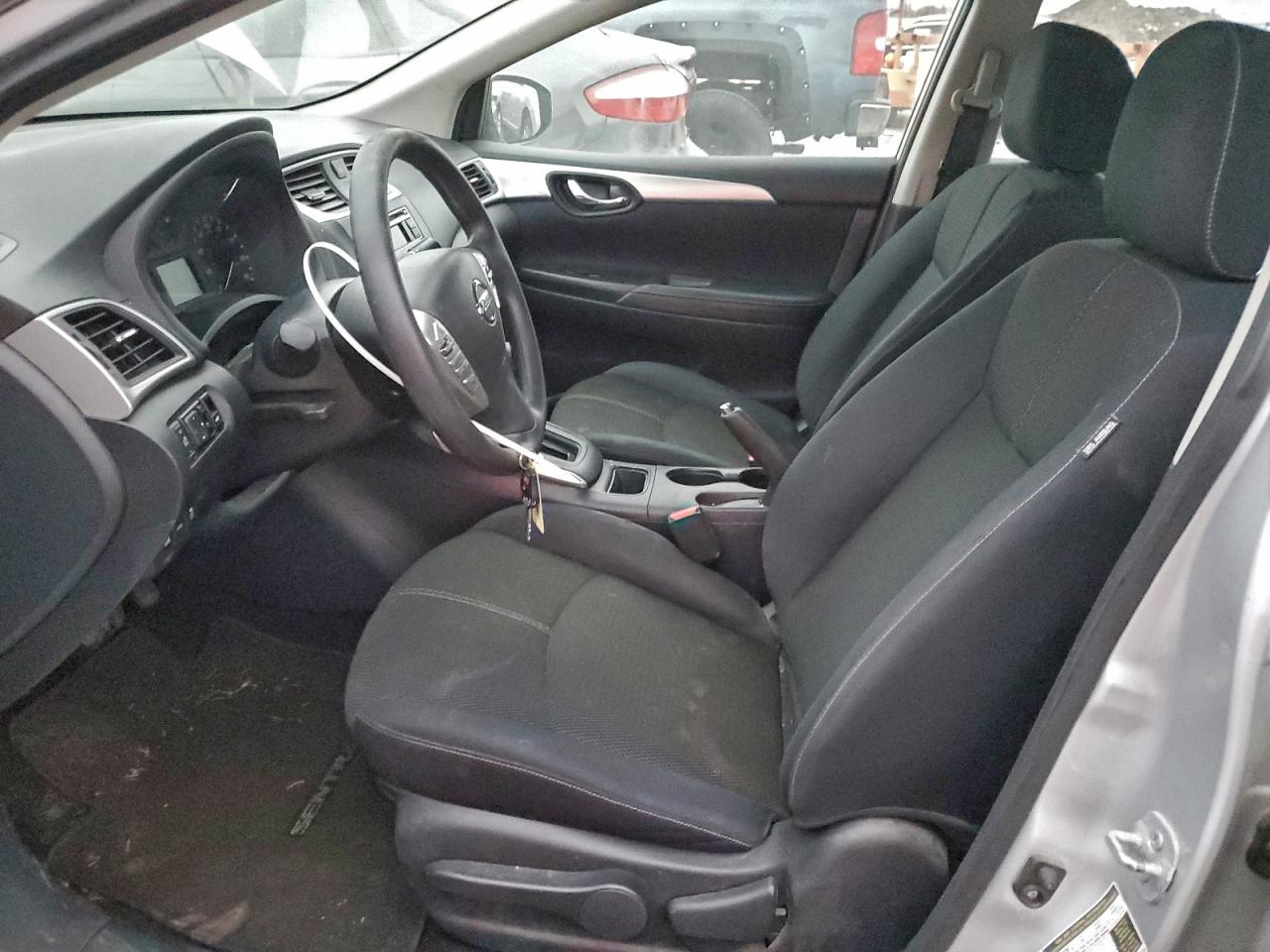 2016 NISSAN SENTRA S photo 7
