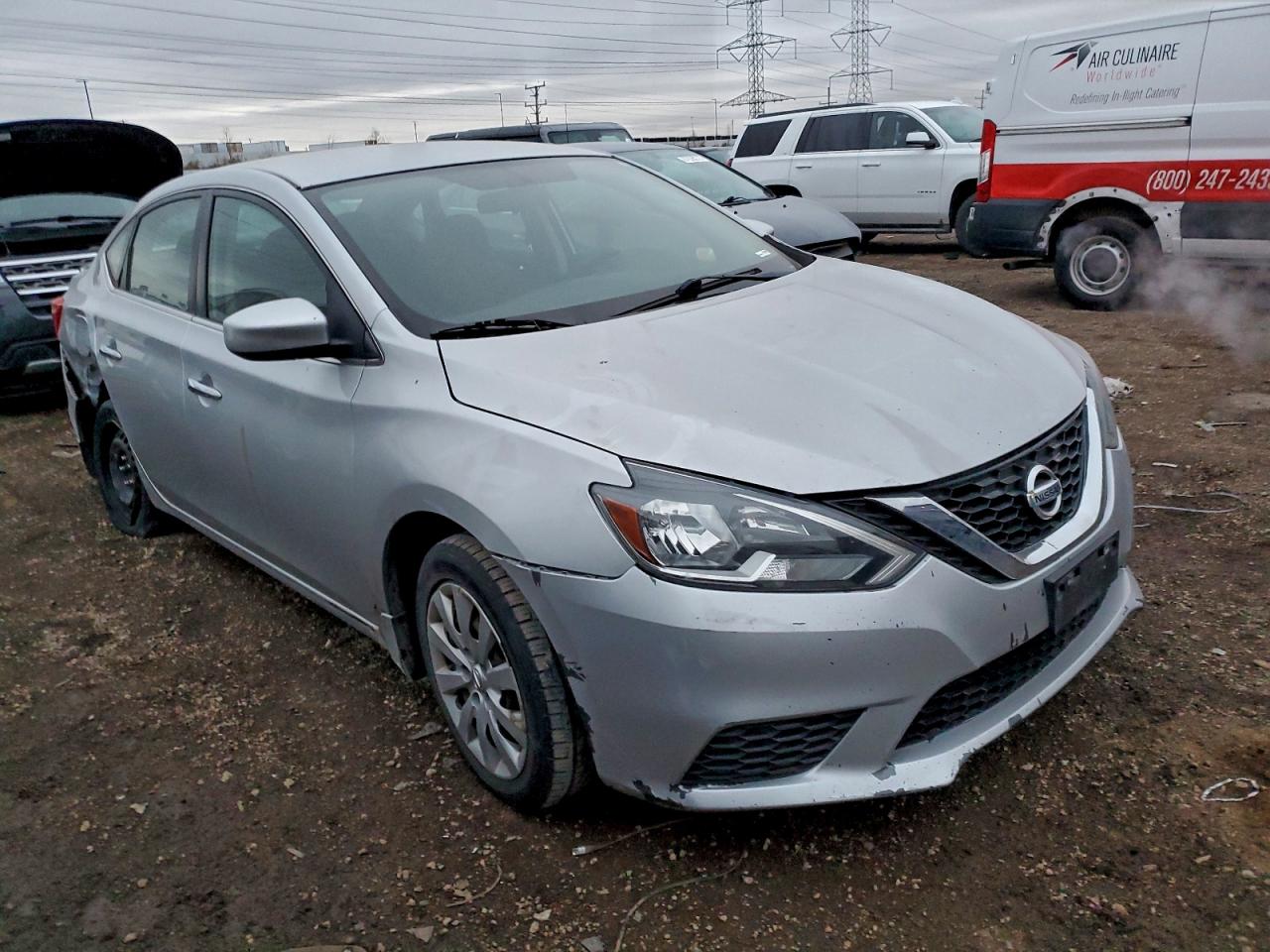 2016 NISSAN SENTRA S photo 4
