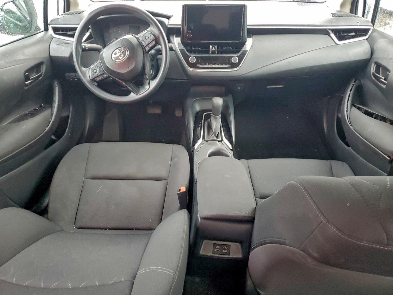 2024 TOYOTA COROLLA LE photo 8
