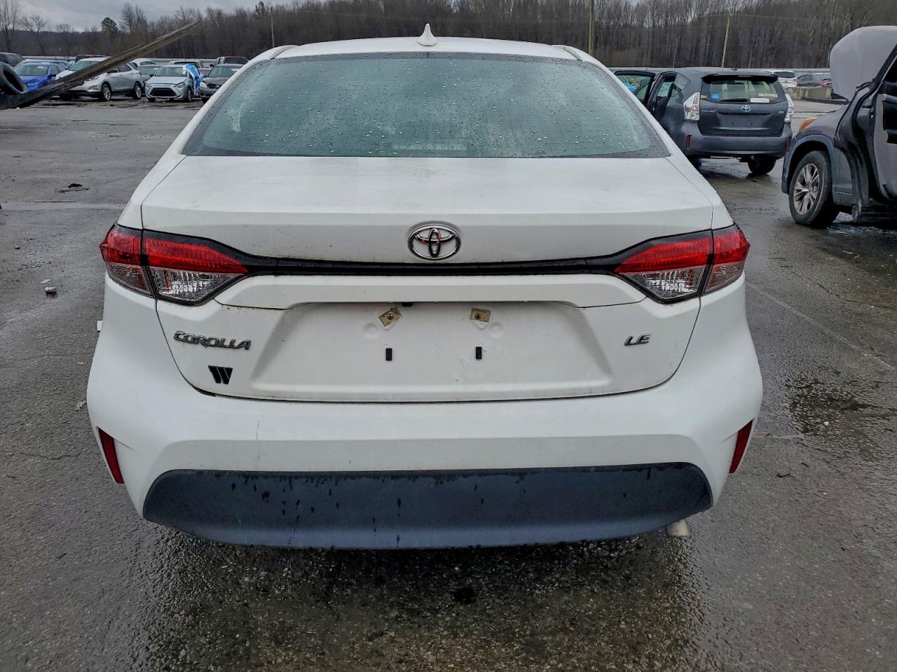 2024 TOYOTA COROLLA LE photo 6