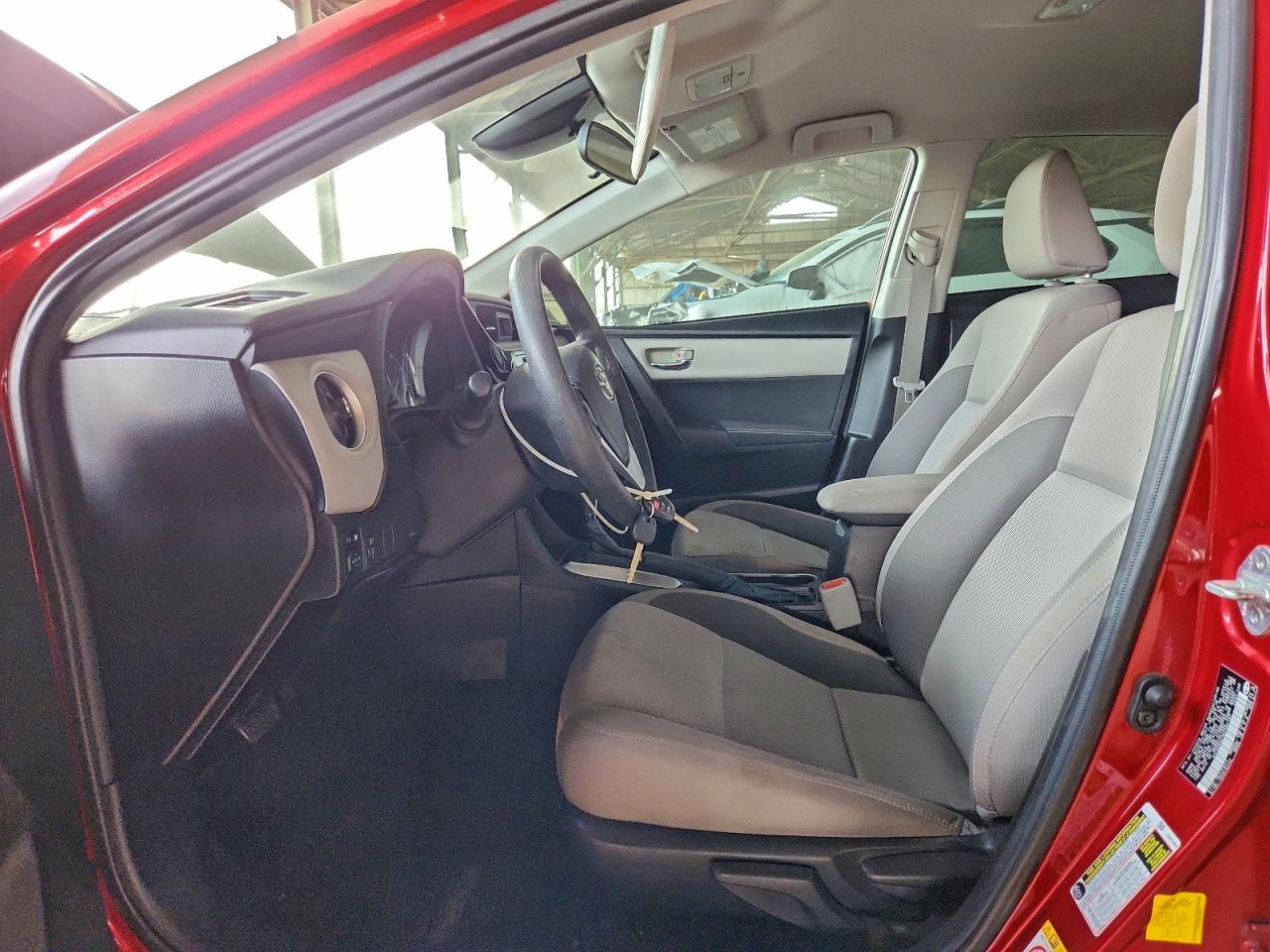 2019 TOYOTA COROLLA L photo 7