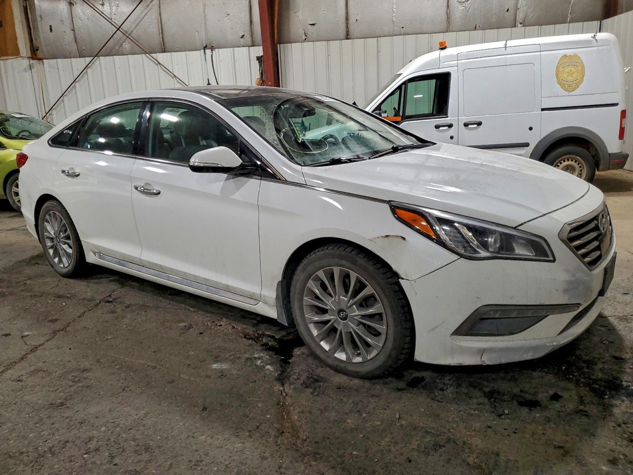 2015 HYUNDAI SONATA SPORT photo 4