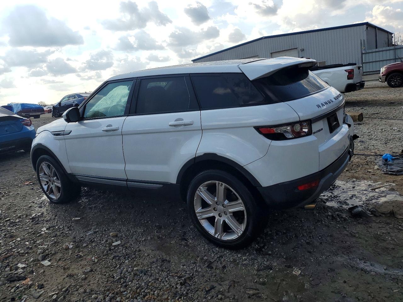 2015 LAND ROVER RANGE ROVER EVOQUE PURE PREMIUM photo 2