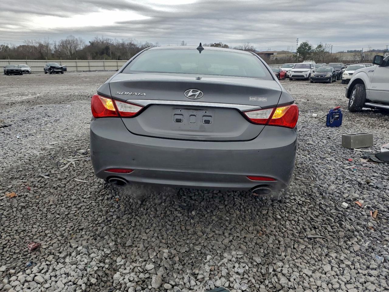 2012 HYUNDAI SONATA SE photo 6