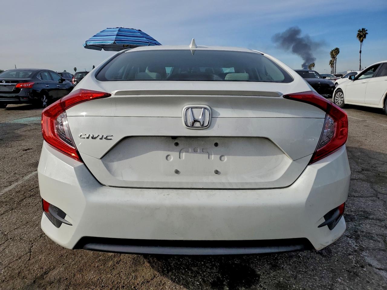 2016 HONDA CIVIC EX photo 6