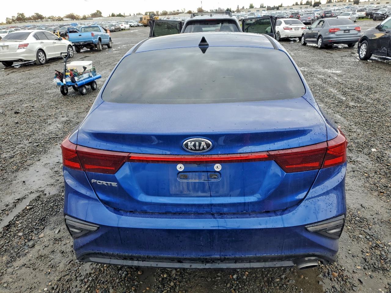 2020 KIA FORTE FE photo 6