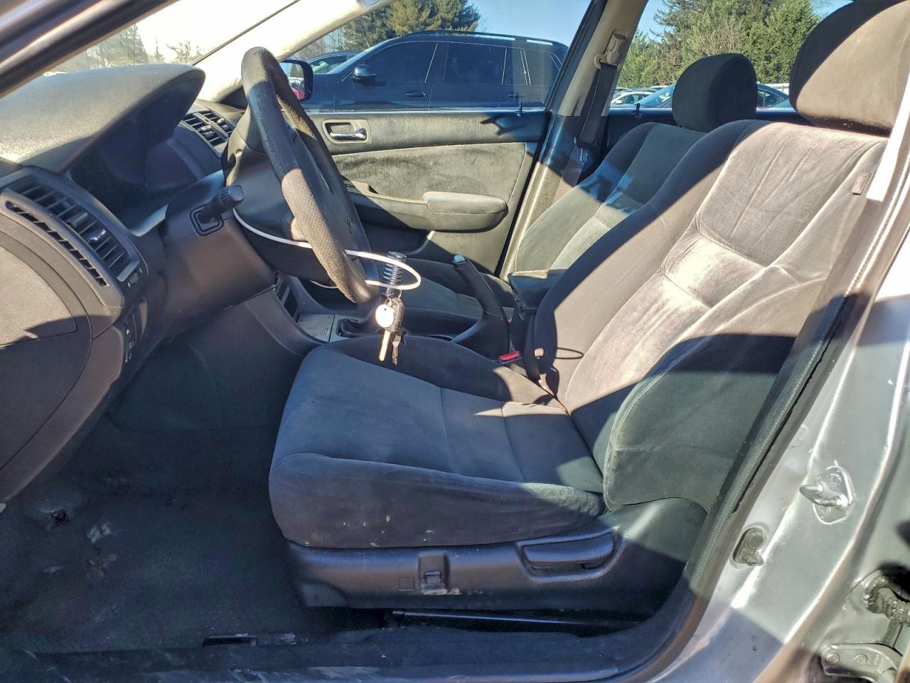 2005 HONDA ACCORD EX photo 7