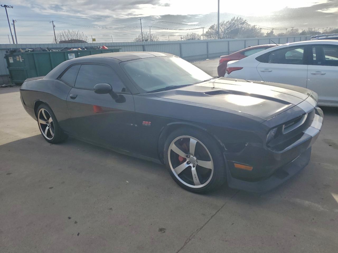 2012 DODGE CHALLENGER SRT-8 photo 4