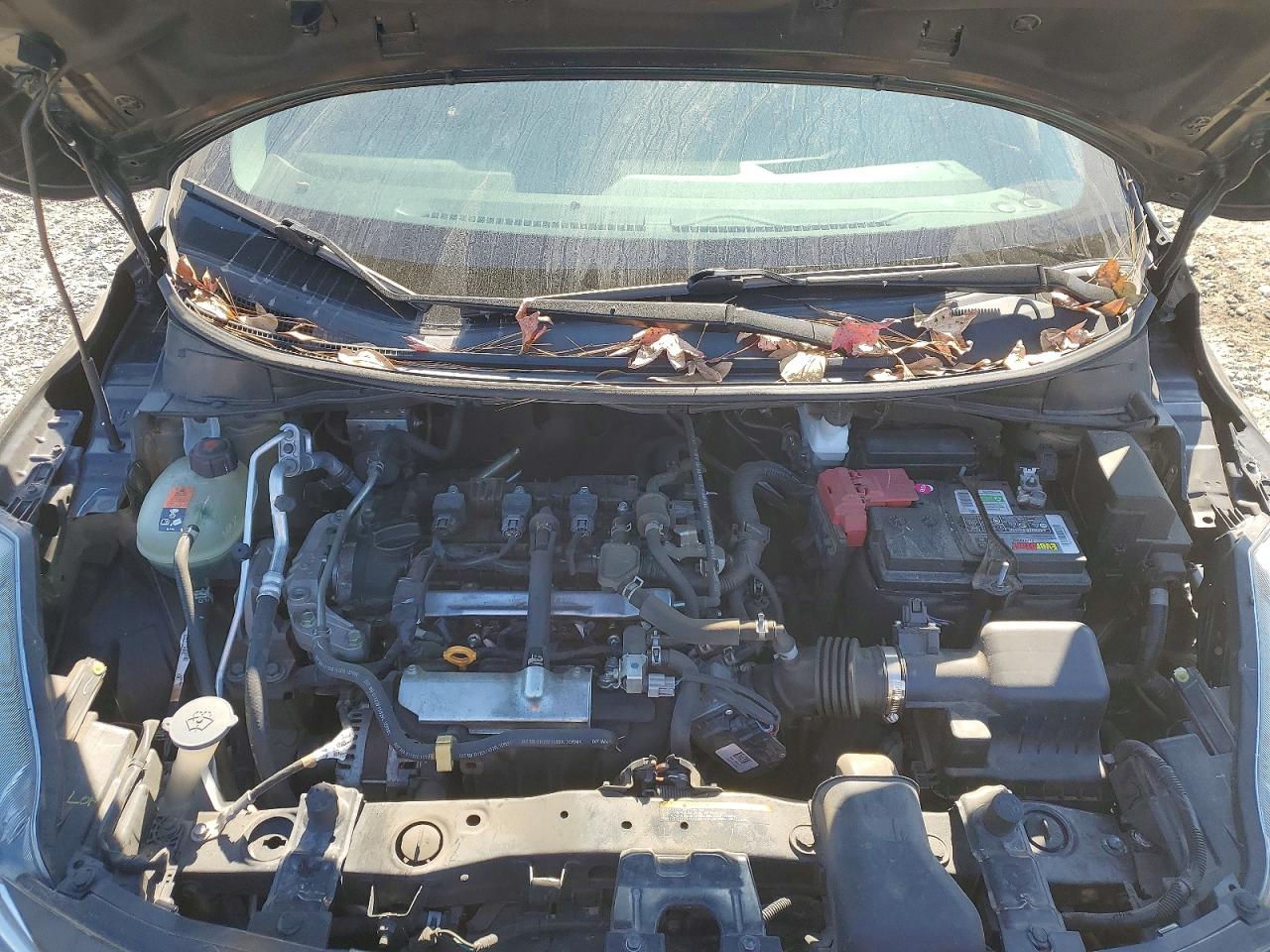 2021 NISSAN VERSA SV photo 11