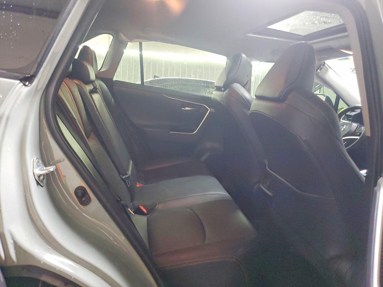 2019 TOYOTA RAV4 ADVENTURE photo 10