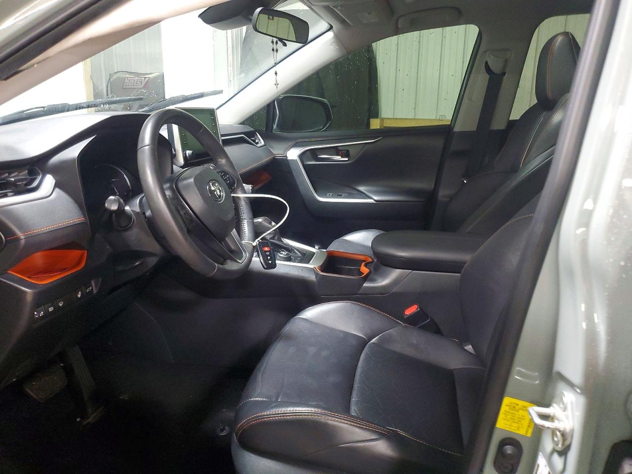 2019 TOYOTA RAV4 ADVENTURE photo 7