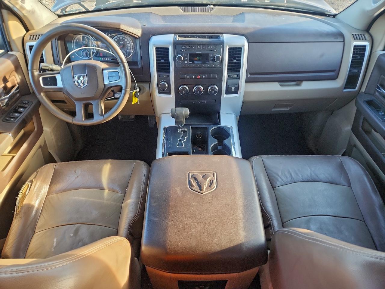 2010 DODGE RAM 1500 photo 8