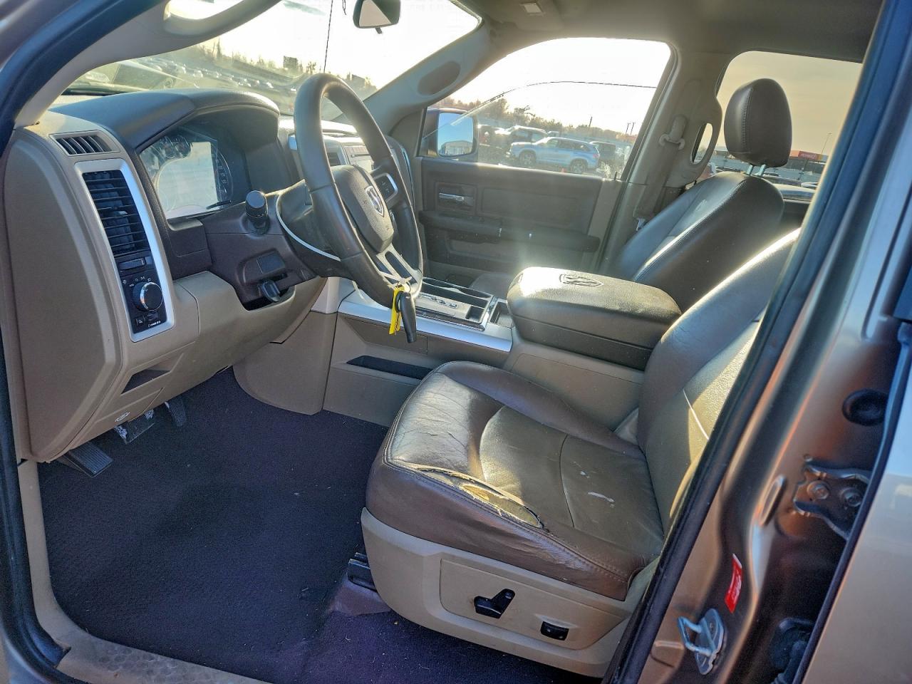 2010 DODGE RAM 1500 photo 7