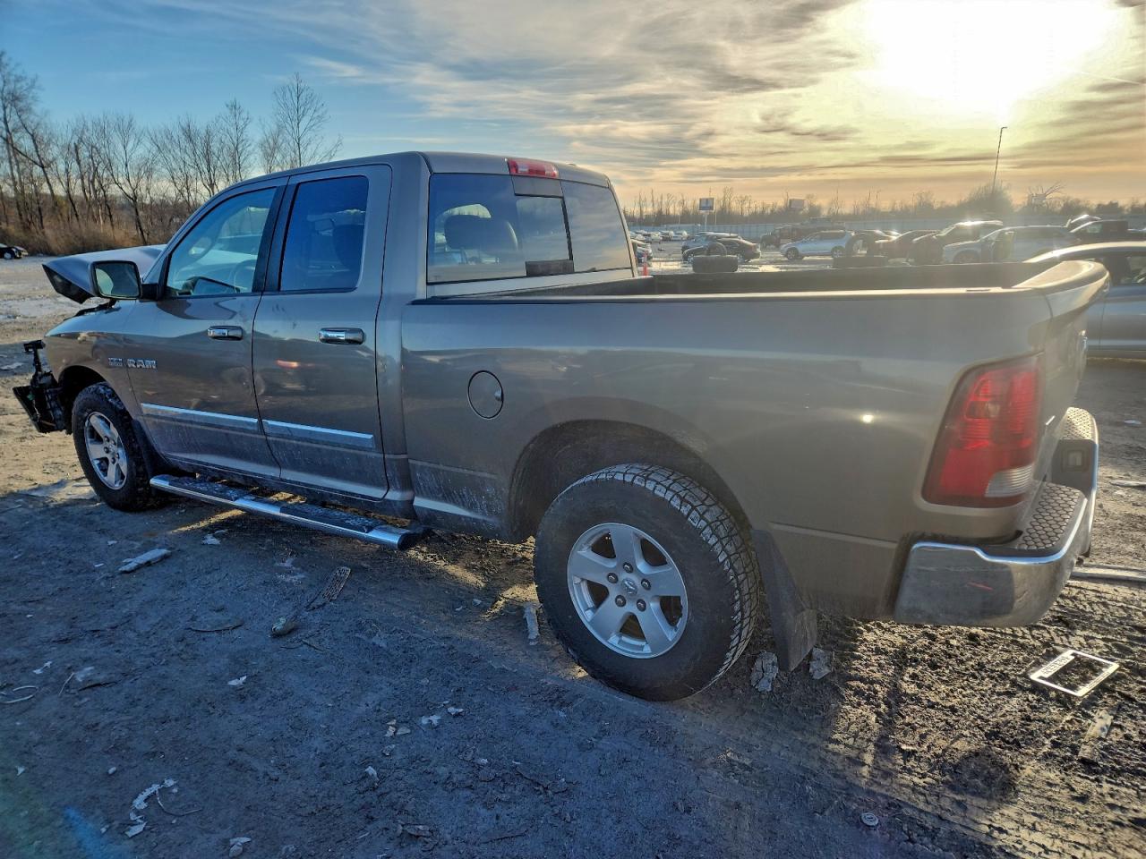 2010 DODGE RAM 1500 photo 2