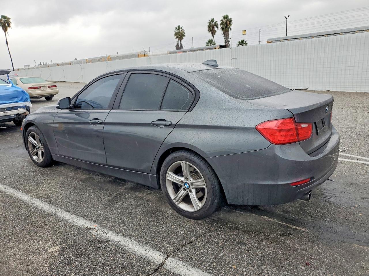 2015 BMW 320 I photo 2