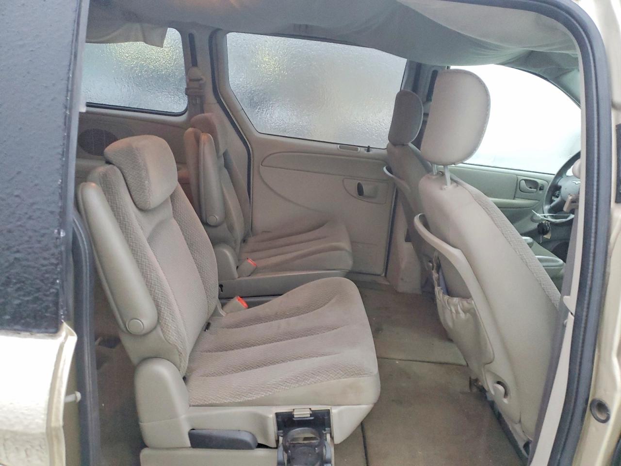 2005 CHRYSLER TOWN & COUNTRY LX photo 31