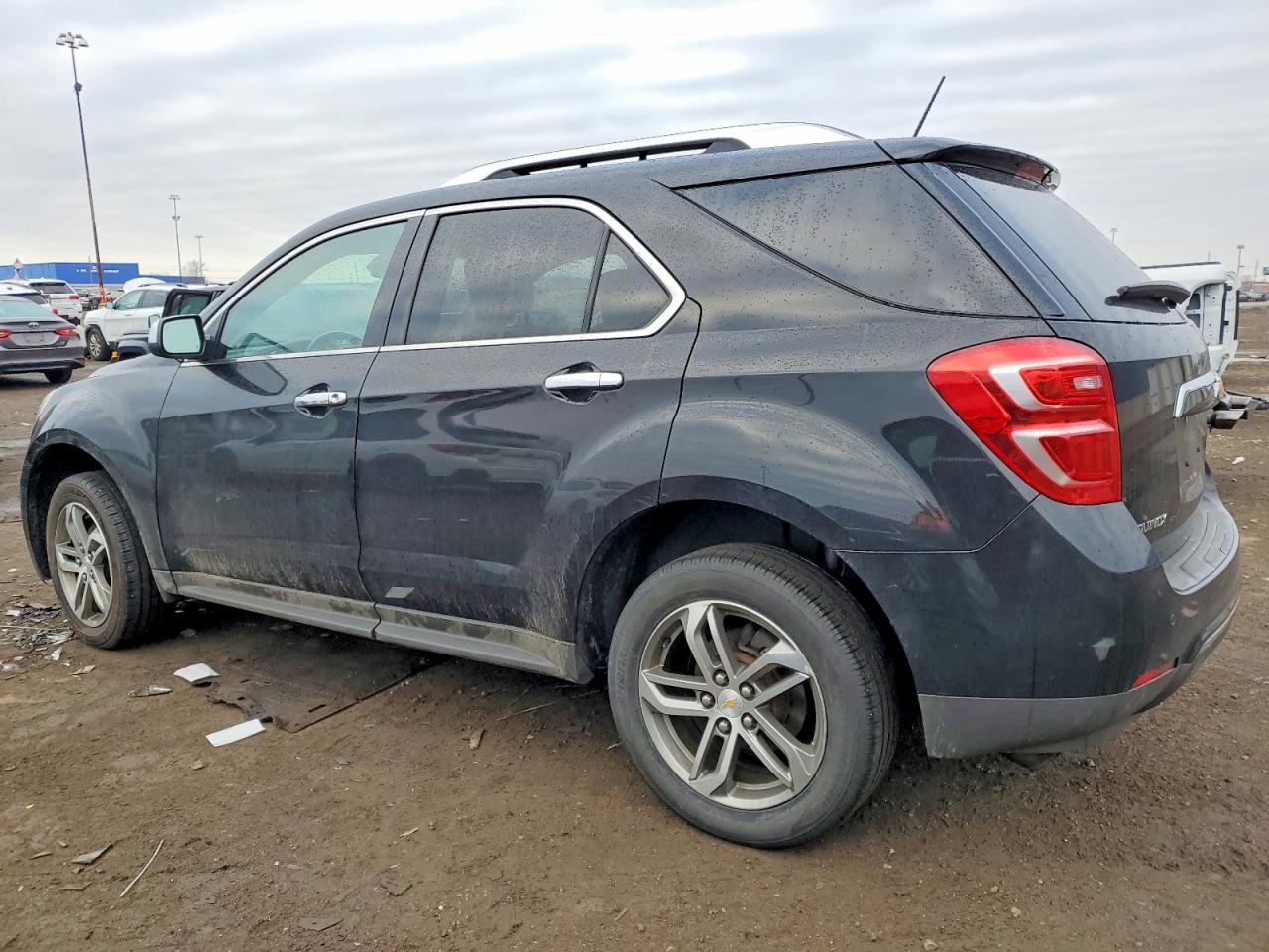 2017 CHEVROLET EQUINOX PREMIER photo 3