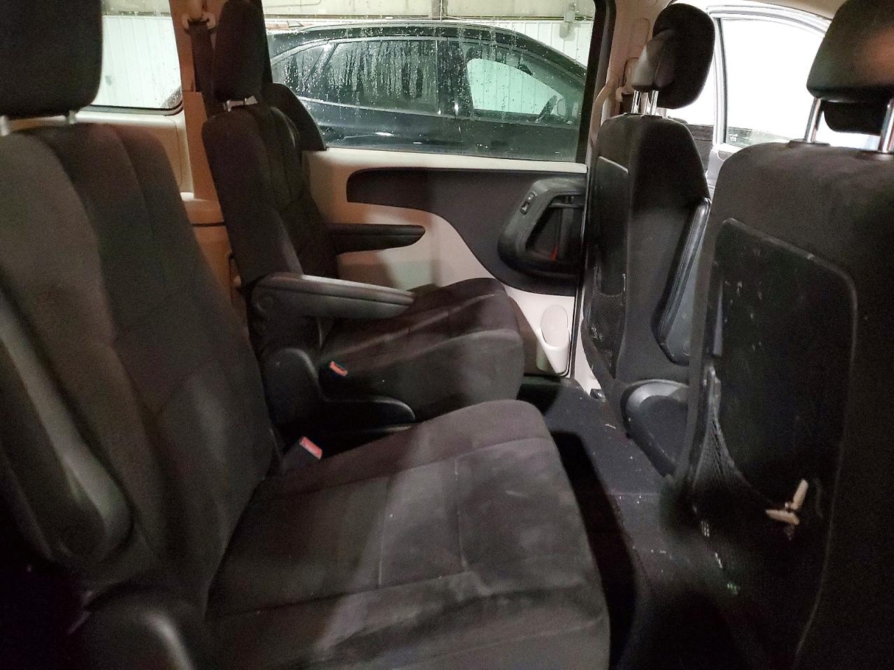 2013 DODGE GRAND CARAVAN SXT photo 11
