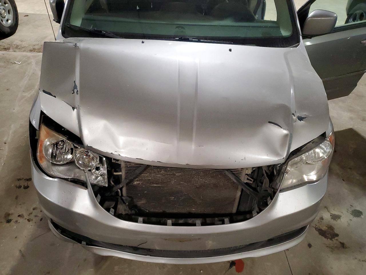 2013 DODGE GRAND CARAVAN SXT photo 12