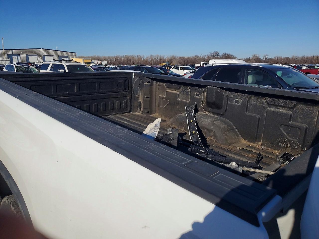 2024 CHEVROLET SILVERADO K2500 HEAVY DUTY photo 10