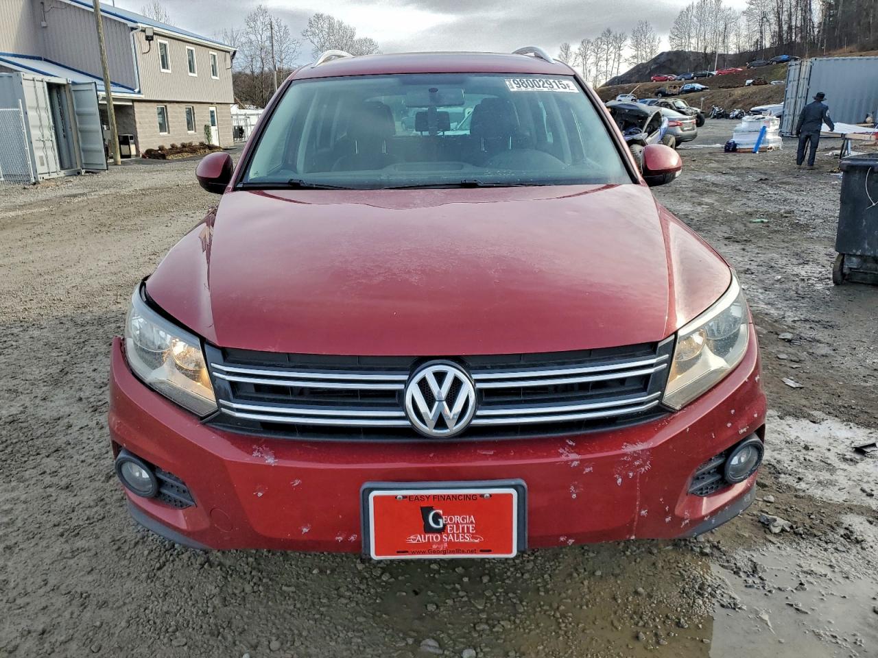 2013 VOLKSWAGEN TIGUAN S photo 5