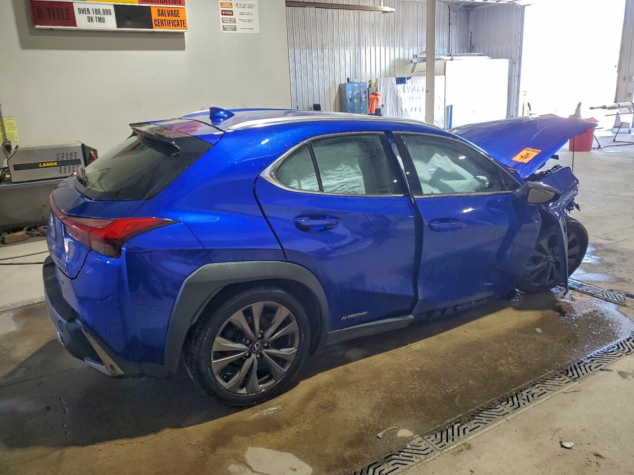 2019 LEXUS UX 250H photo 3