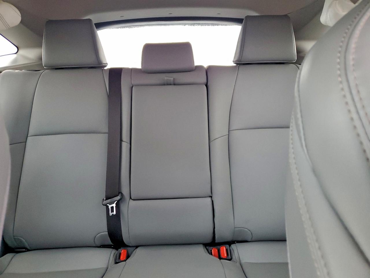 2023 TOYOTA VENZA LE photo 10