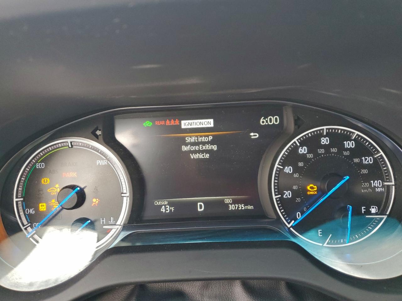 2023 TOYOTA VENZA LE photo 9