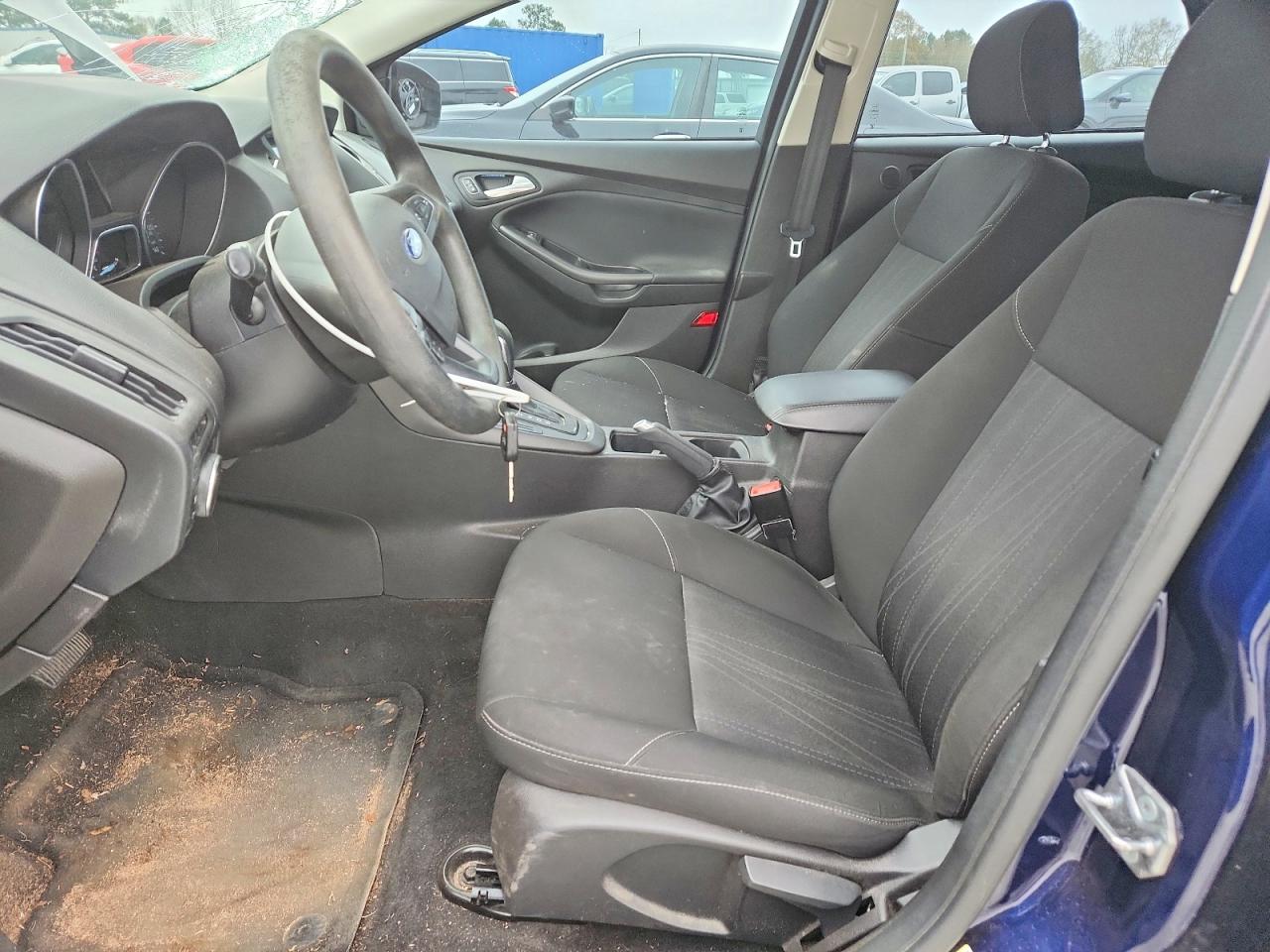 2017 FORD FOCUS SEL photo 7