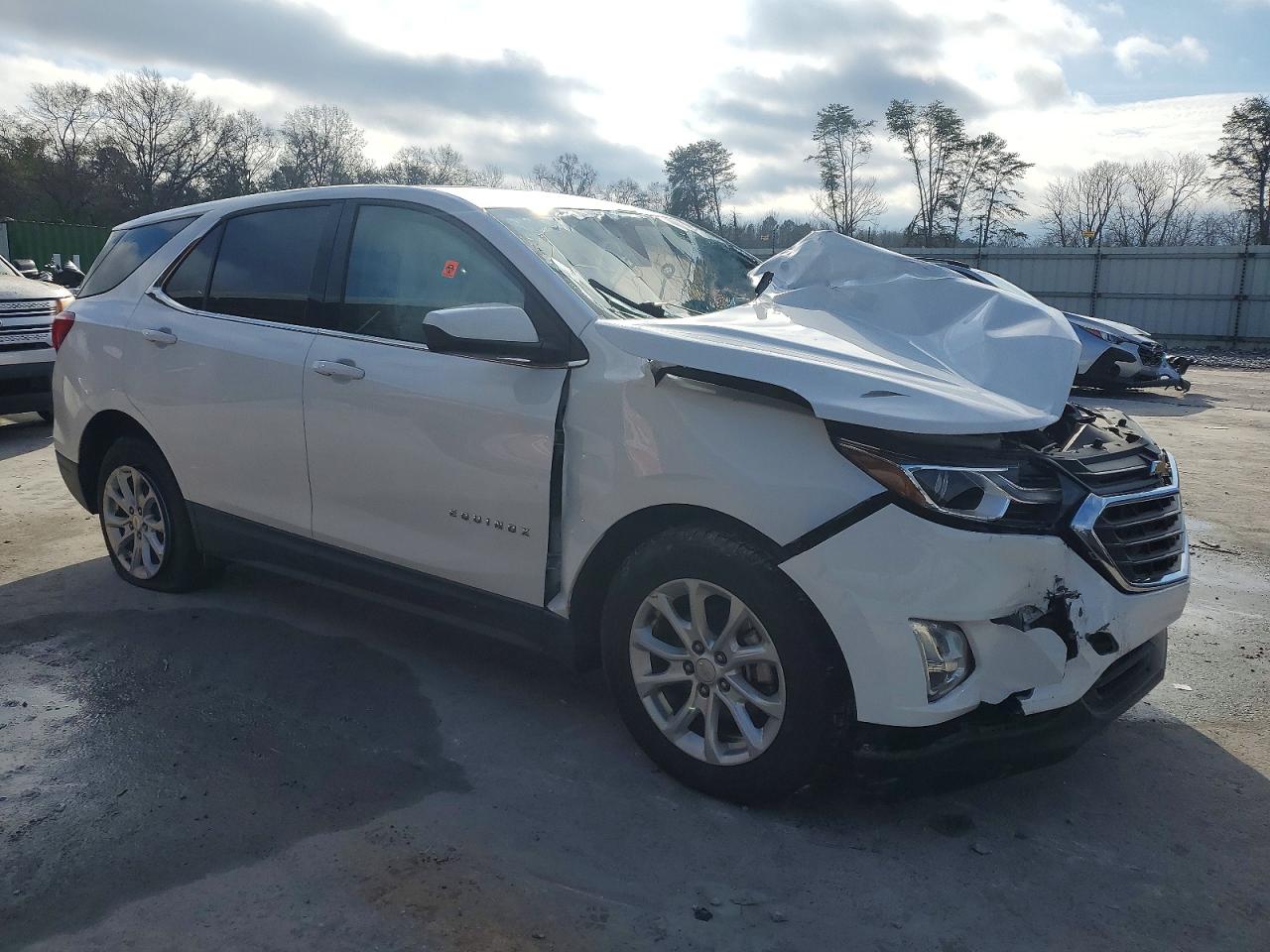 2018 CHEVROLET EQUINOX photo 4