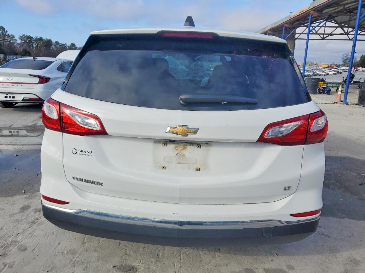2018 CHEVROLET EQUINOX photo 6