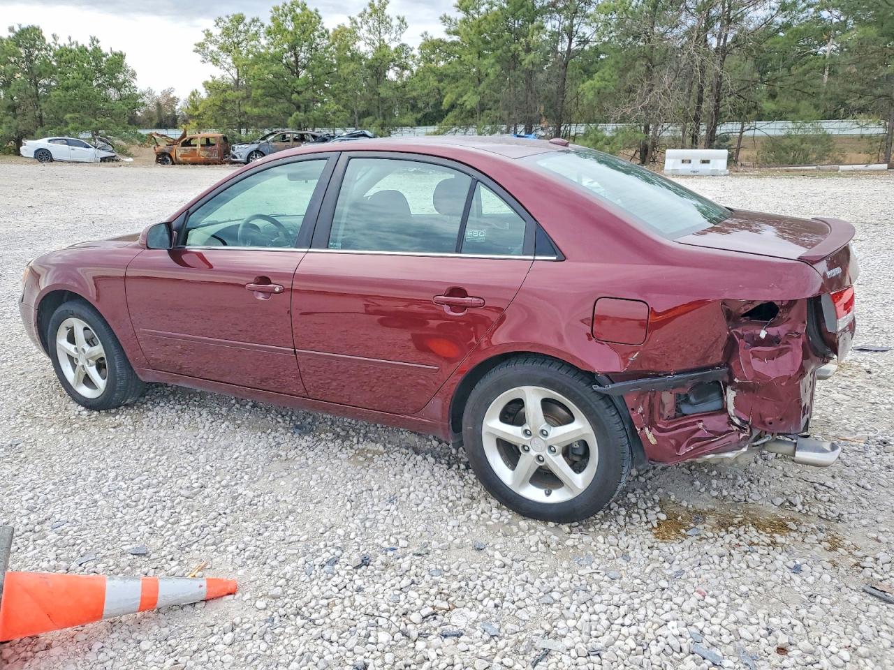 2008 HYUNDAI SONATA SE photo 3