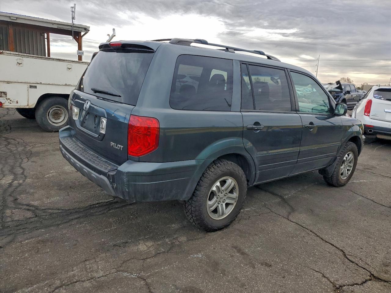 2005 HONDA PILOT EX photo 5