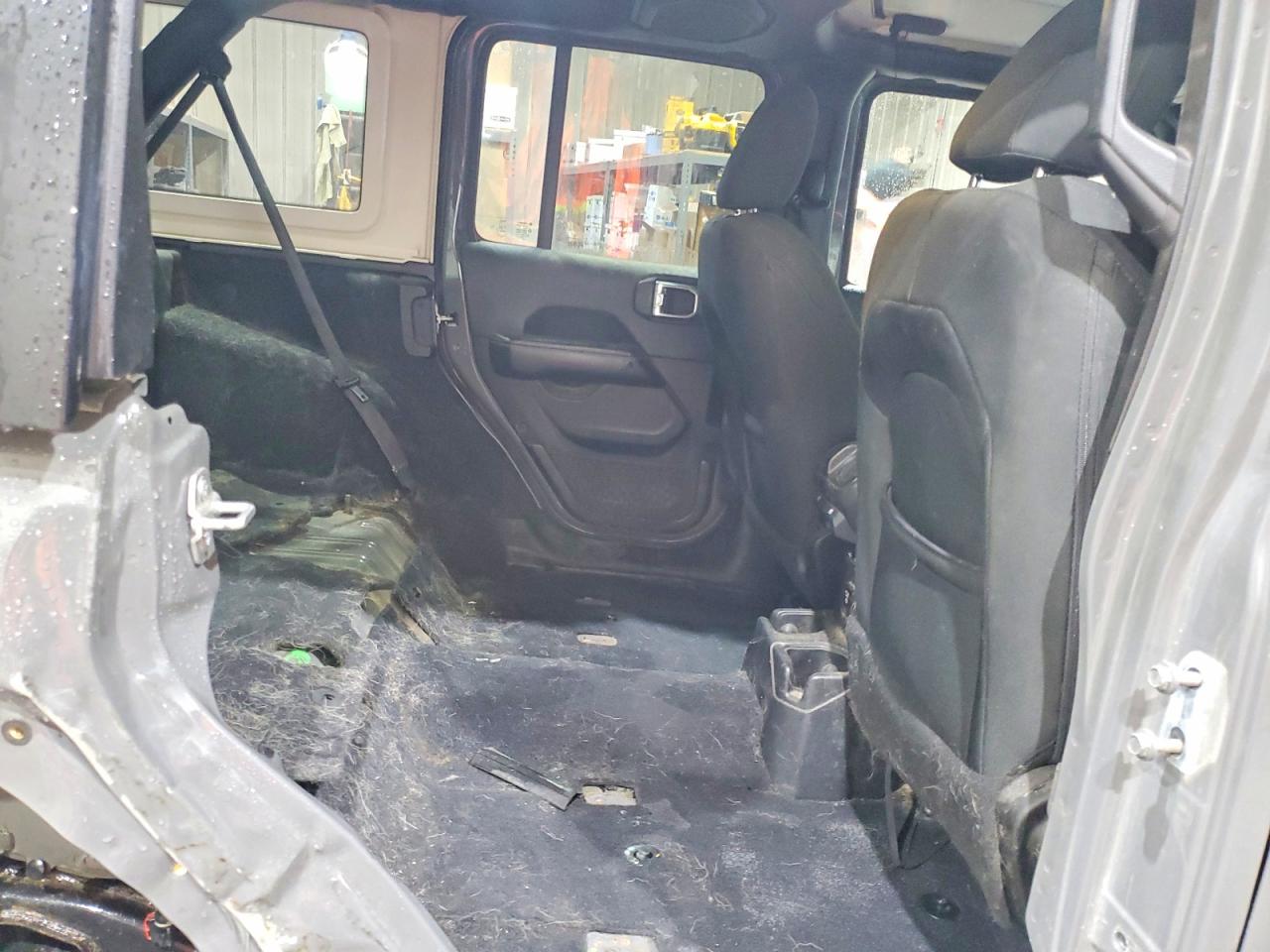 2019 JEEP WRANGLER UNLIMITED SAHARA photo 11