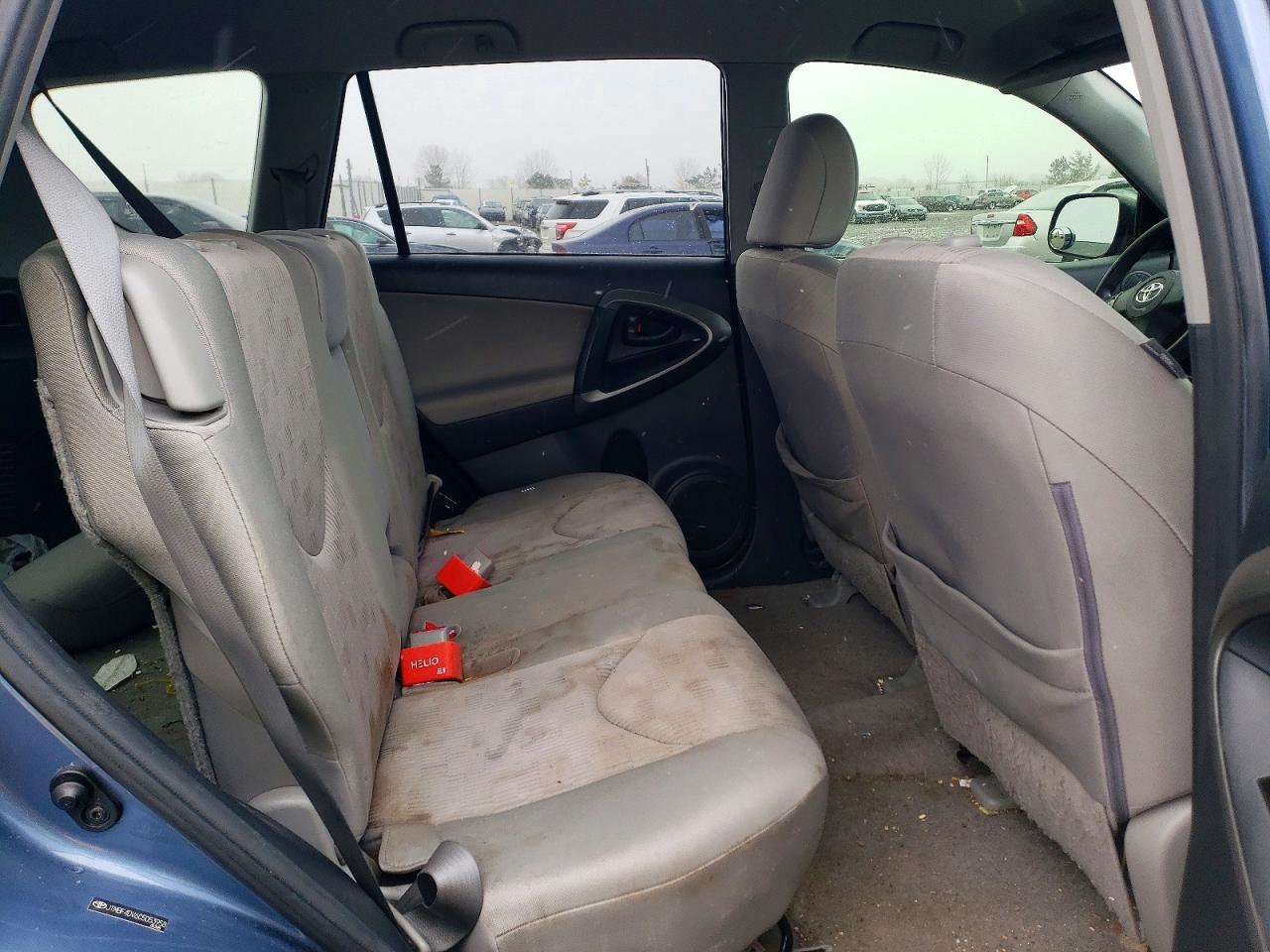2012 TOYOTA RAV4 photo 19