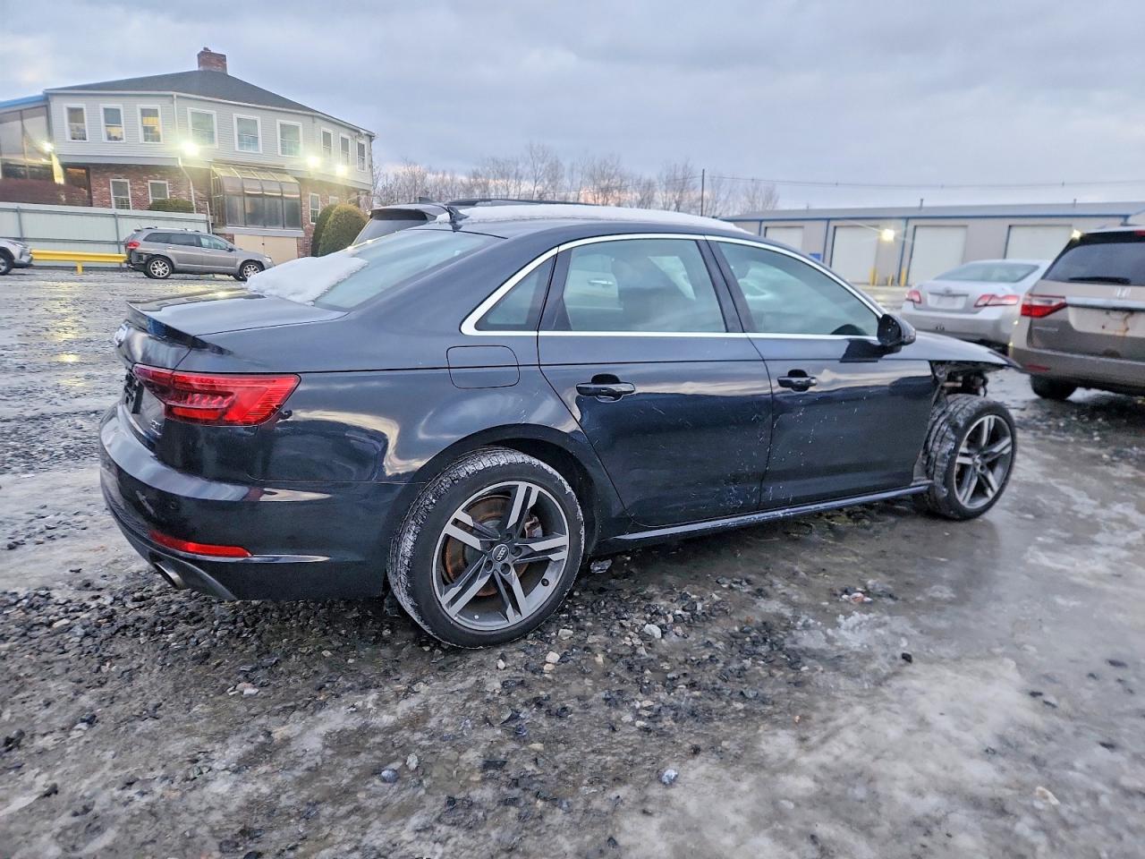2017 AUDI A4 PREMIUM PLUS photo 5